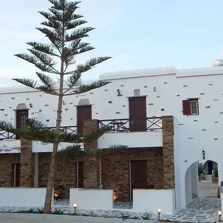 Classic Seaside In Tinos * 아기오스 이오니스