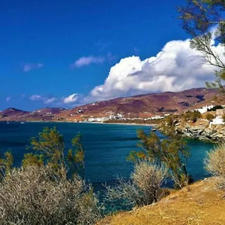 Classic Seaside In Tinos * Agios Ioannis (Tinos)